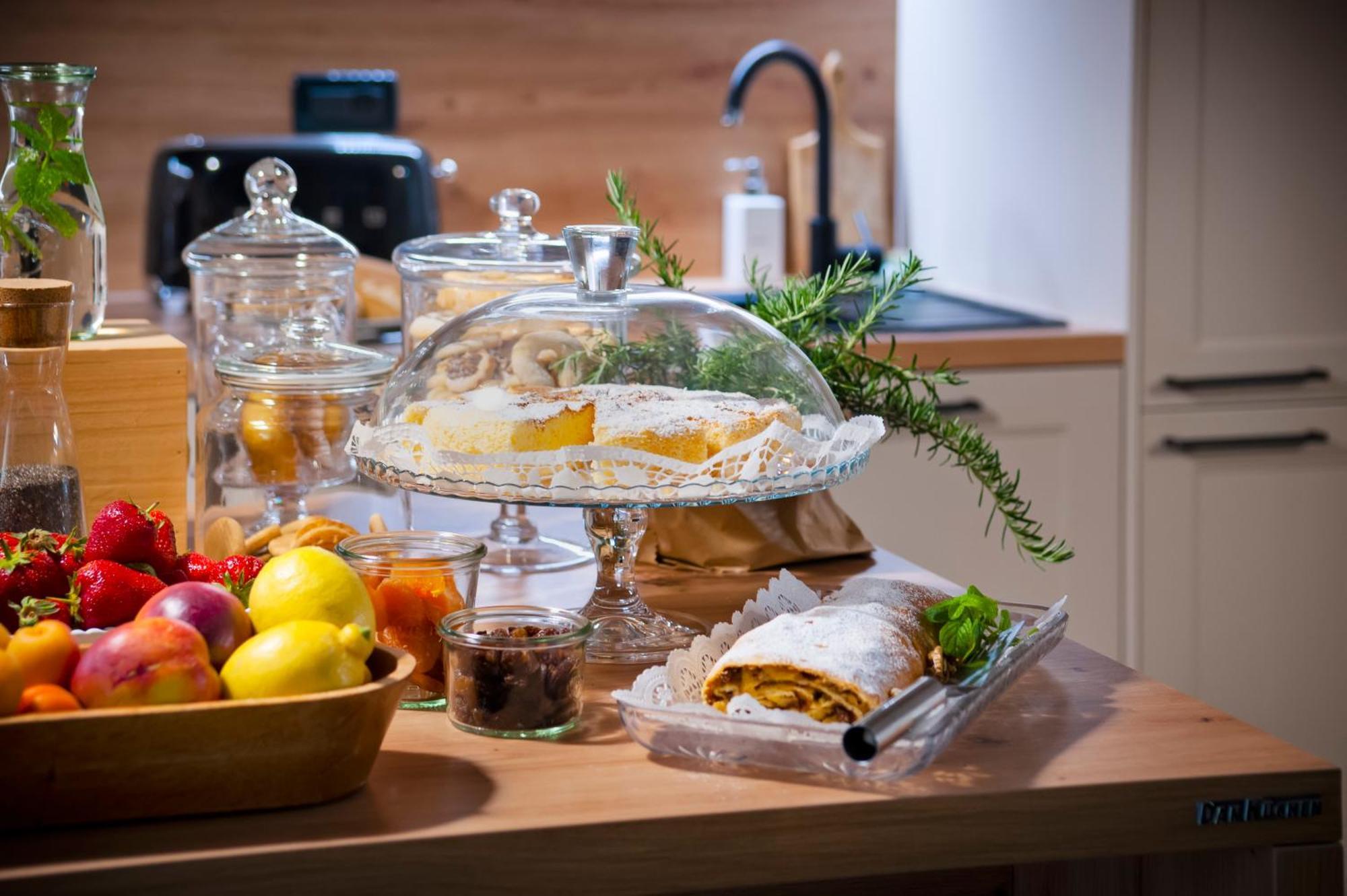 Bed and breakfast Nina 4*